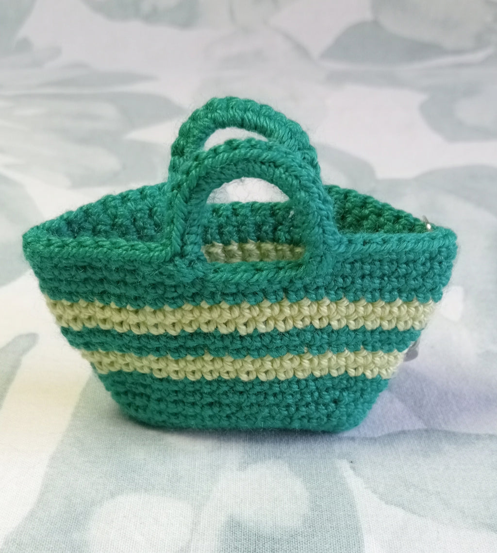 Colgante Decorativo, Llavero, Bolso Cesto,  Tejido a Crochet